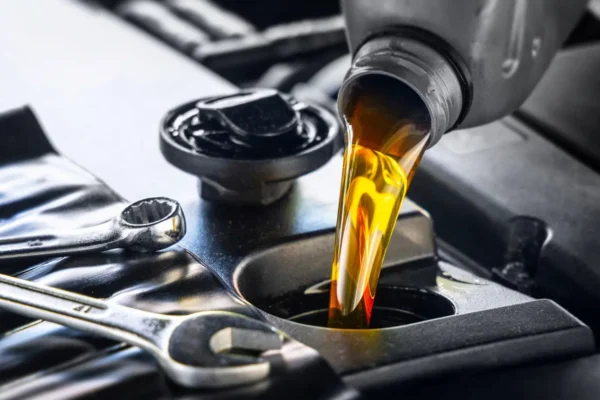 Best Engine Oil Shops in Lahore: Quality Oils for Every Vehicle