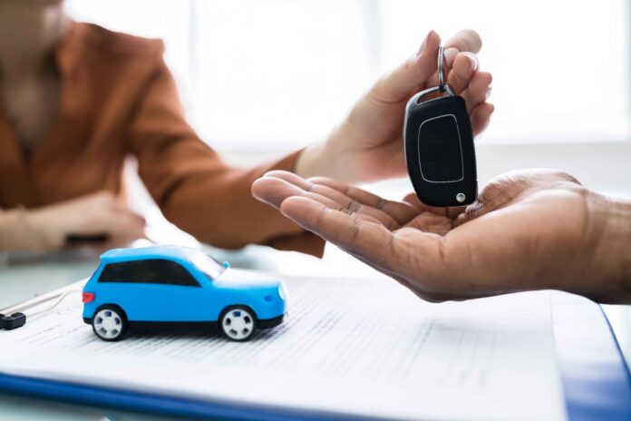 7 Things to Pay Attention to when Calculating Your EMI for 2nd-Hand Car Loan